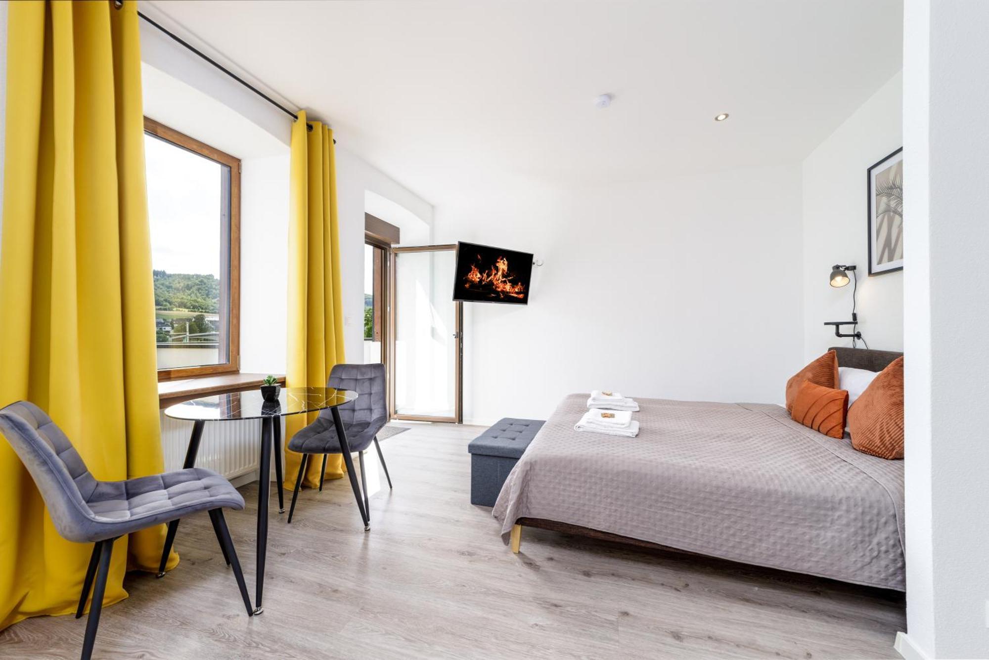 Moselstern Appartements Kinheim Exterior foto